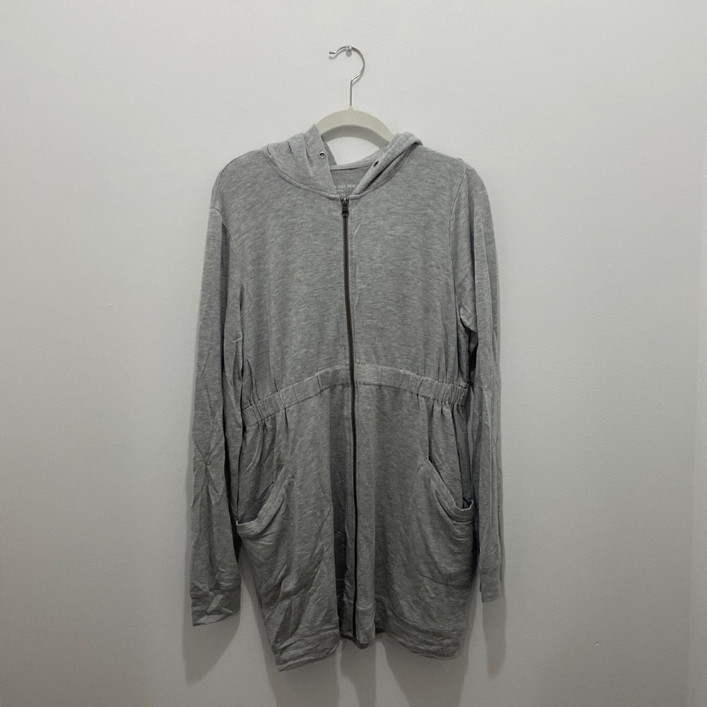 A Pea In The Pod *Maternity* Zip Up Size Medium